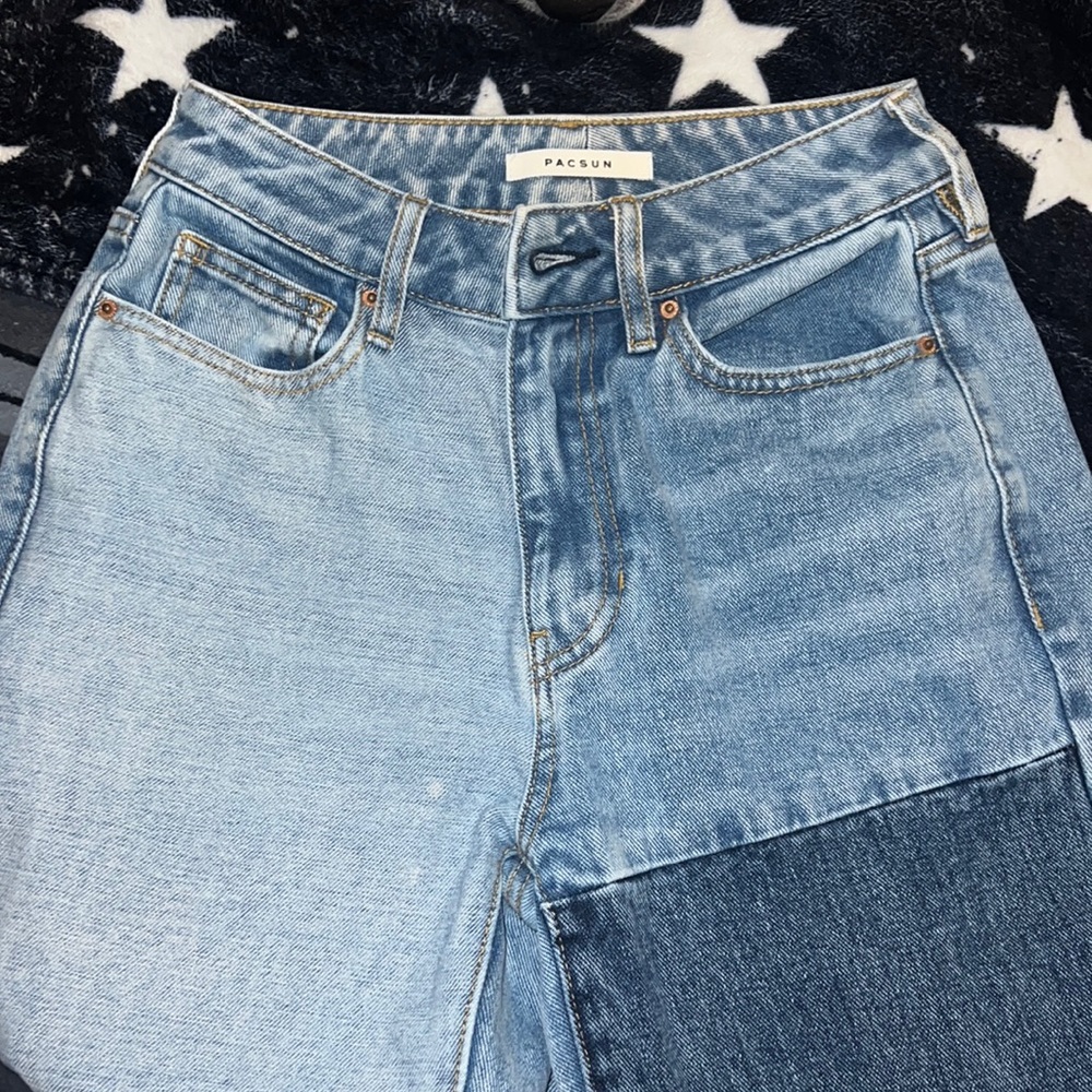 Pacsun mom jean size 23